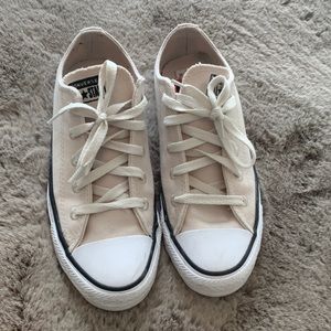 Converse Beige Sneakers